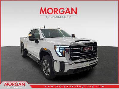 2025 GMC Sierra 2500HD SLE in Summit White — front three-quarter view