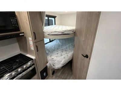 2026 Grand Design Imagine XLS - Photo 13