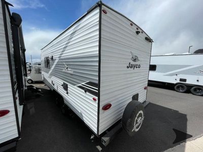 2025 Jayco Jay Flight SLX - Photo 3