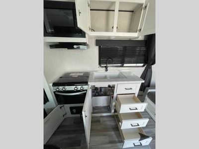 2025 Jayco Jay Flight SLX - Photo 12