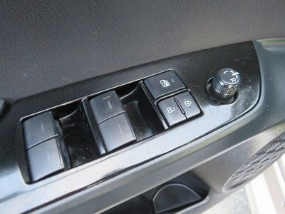 2019 Toyota PRIUS PRIME - Photo 32