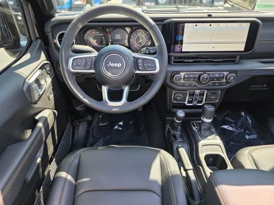 2026 Jeep Wrangler — photo 11 view