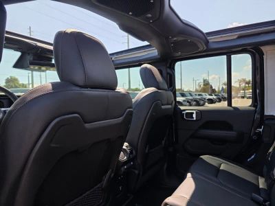 2026 Jeep Wrangler — photo 9 view