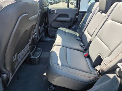 2026 Jeep Wrangler — photo 8 view