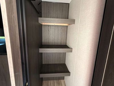 2025 Venture RV Stratus - Photo 16
