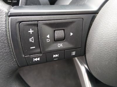 2024 Nissan Rogue — photo 12 view