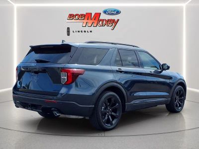 2023 Ford Explorer — interior view