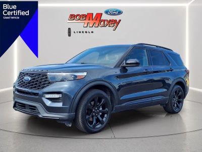 2023 Ford Explorer ST-Line in Stone Blue C8 — front three-quarter view