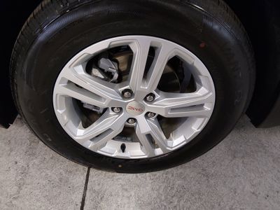 2024 GMC Terrain — photo 10 view