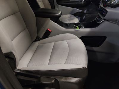 2024 GMC Terrain — photo 16 view