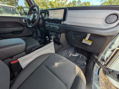 2026 Jeep Wrangler — photo 11 view