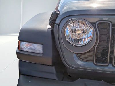 2026 Jeep Wrangler — photo 8 view