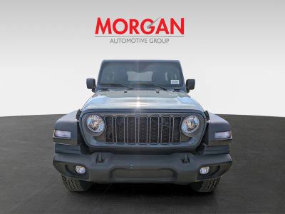 2026 Jeep Wrangler — photo 7 view