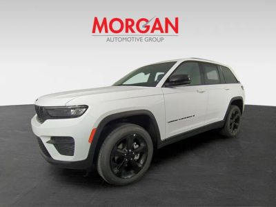 2025 Jeep Grand Cherokee — photo 8 view