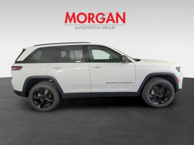 2025 Jeep Grand Cherokee — rear three-quarter view