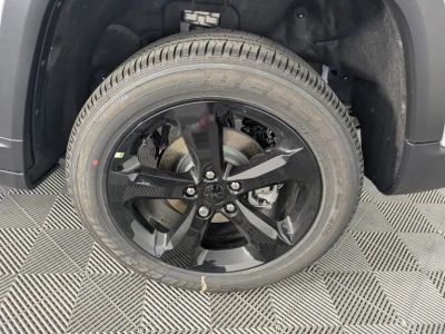 2025 Jeep Grand Cherokee — photo 17 view