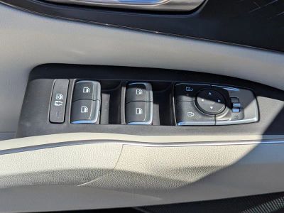 2026 Kia Sorento — photo 17 view