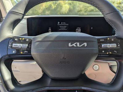 2026 Kia Sorento — photo 28 view