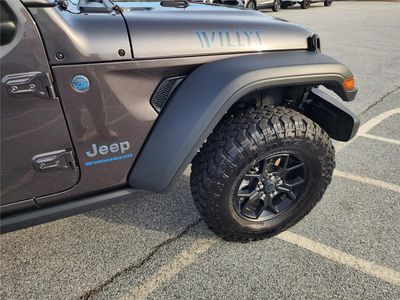 2026 Pre-Owned 2025 Jeep Wrangler 4xe - Photo 6