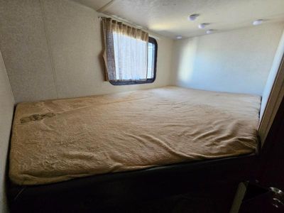 2018 Forest River RV Wildwood X-Lite — photo 23 view
