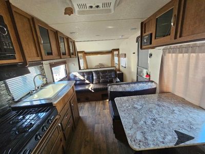 2018 Forest River RV Wildwood X-Lite — photo 31 view