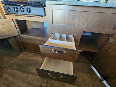 2018 Forest River RV Wildwood X-Lite — photo 21 view