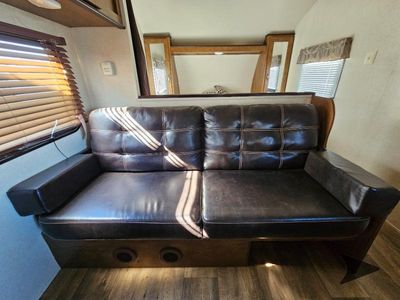 2018 Forest River RV Wildwood X-Lite — photo 12 view