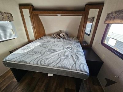 2018 Forest River RV Wildwood X-Lite — photo 7 view