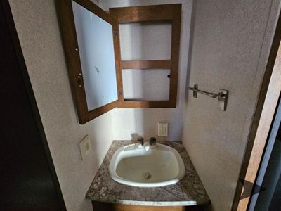 2018 Forest River RV Wildwood X-Lite — photo 26 view