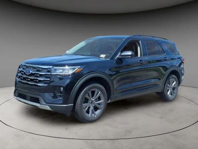 2026 Ford Explorer Active in Black Metallic — front three-quarter view