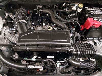 2025 Ford Escape — photo 9 view