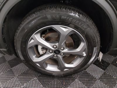 2025 Ford Escape — photo 10 view