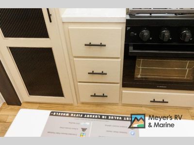 2026 Forest River RV Sabre - Photo 17