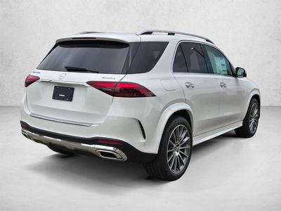 2026 Mercedes-Benz GLE 450 - Photo 2