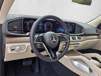 2026 Mercedes-Benz GLE 450 - Photo 3