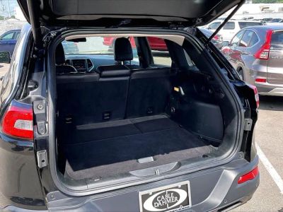 2018 Jeep Cherokee — interior view