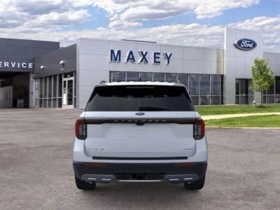 2026 Ford Explorer — detail view