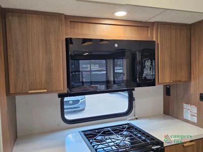 2027 Coachmen RV Chaparral — photo 25 view