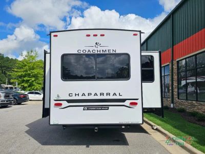 2027 Coachmen RV Chaparral — photo 7 view