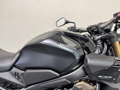 2026 Honda CB650R E-Clutch - Photo 16