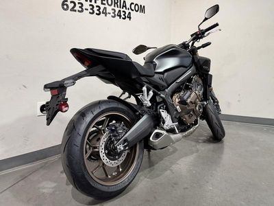 2026 Honda CB650R E-Clutch - Photo 9