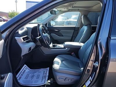 2022 Toyota Highlander - Photo 21