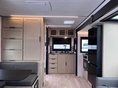 2026 Keystone RV Walkabout - Photo 9