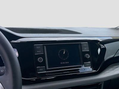 2022 Volkswagen Taos — photo 10 view
