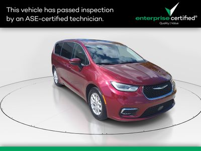 2023 Chrysler Pacifica - Photo 1
