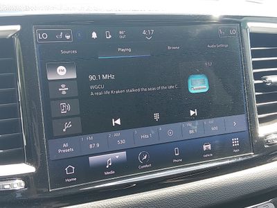 2023 Chrysler Pacifica - Photo 17