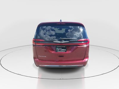 2023 Chrysler Pacifica - Photo 6