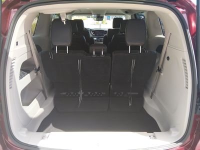 2023 Chrysler Pacifica - Photo 11