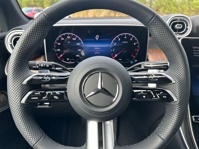 2025 Mercedes-Benz GLC - Photo 20
