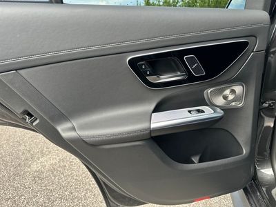 2025 Mercedes-Benz GLC - Photo 28
